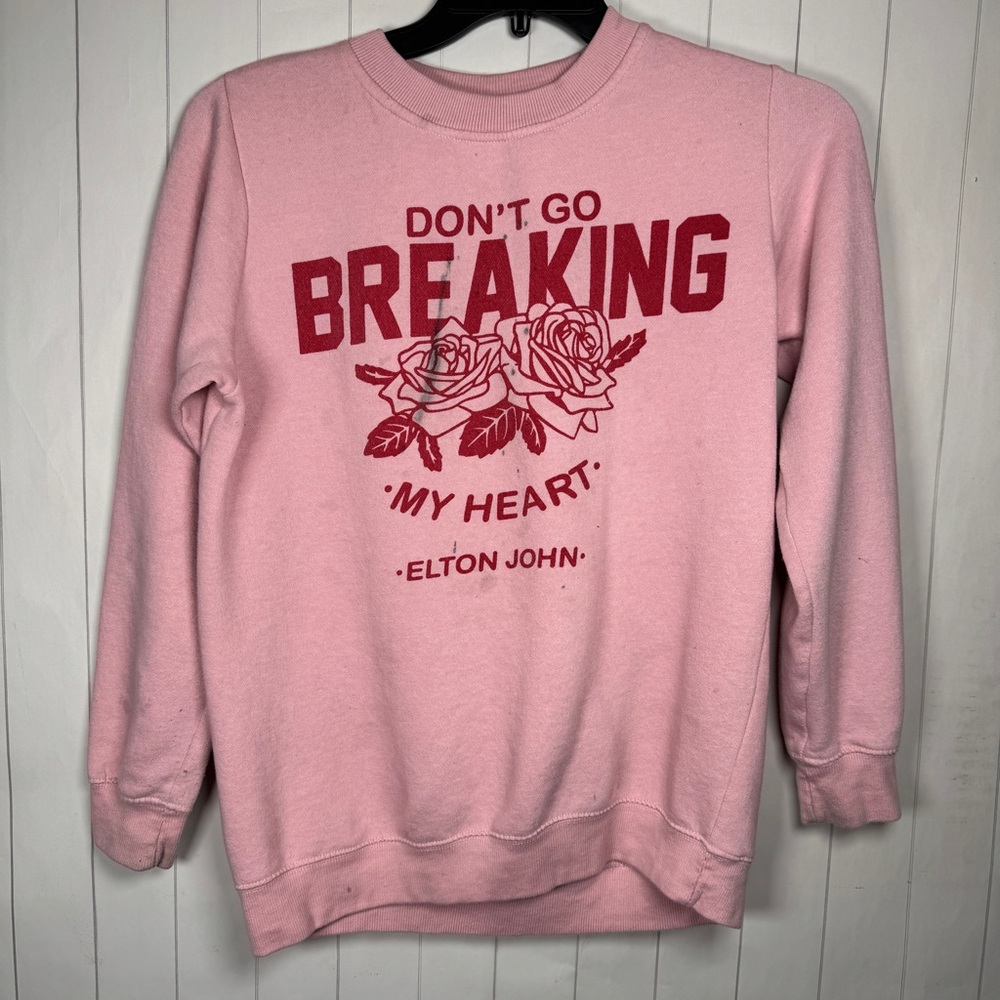 Elton John My Heart Pink/Red Graphic Sweatshirt For Customization READ Medium‎